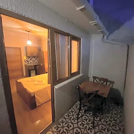Ulusoy Cafe فندق